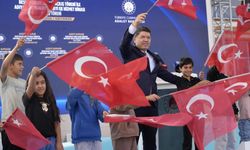 Bakan Tunç, Besni Adliyesi’ni Çocuklarla Beraber Açtı