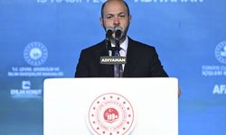 Bakanlar Yerlikaya ve Kurum, Adıyaman'da 350 bininci deprem konutunun teslim töreninde konuştu