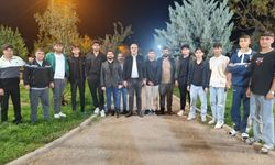 Başkan Akyol, Kahta'da gençlerle bir araya geldi