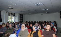 Cizre'de 'En İyi Narkotik Polisi Anne' semineri düzenlendi