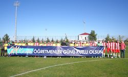Diyarbakır’da 24 Kasım Öğretmenler Günü Dostluk Maçı