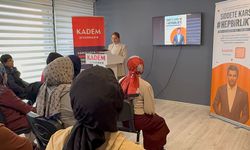 Diyarbakır’da KADEM’den Kadına Şiddetle Mücadele Programı