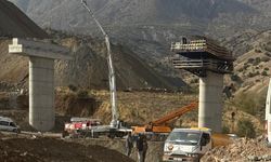 Köprü inşaatı iskele çöktü 3 Ölü, 2 Yaralı