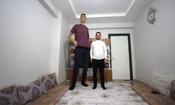 Dünyanın en uzun adamının hayatı belgesel olacak