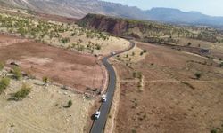 Eruh'ta yol asfaltlama çalışması yapıldı