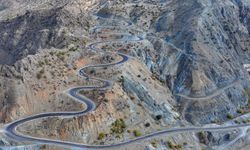 Göçerler 3 bin rakımlı yaylalardan kışlaklara dönüyor