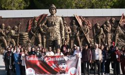 Hedef Kızılelma Derneği, gençleri Çanakkale ve Ankara'da milli değerlerle buluşturdu - Videolu Haber