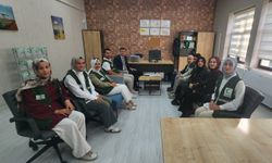 Karaköprü Kaymakamı Orhan Altun, Yeşilay Şanlıurfa Şubesini ziyaret etti