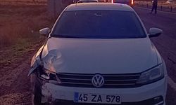 Otomobil ile motosiklet çarpıştı; 4 kişi yaralandı