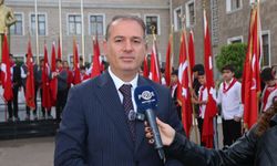 Milli Eğitim İl Müdürü Tosun: 'Bize değer katan öğretmenlerimizin Öğretmenler Günü'nü kutluyoruz' - Videolu Haber