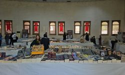 Nusaybin'de kitap fuar açıldı
