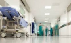 Sağlıkta yeni dönem: Lisanslar açık artırma ile verilecek