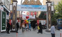 Şırnak'ta 'Cezeri'nin İzinde Kardeşlik Ruhuyla Türkiye Yüzyılı Cizre Kitap Fuarı' sona erdi