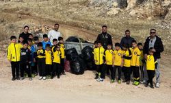 Sporcu Gençler Spor Alanlarını Temizledi