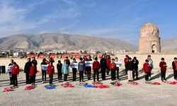 Hasankeyf’te Çocuk Hakları İçin Uçurtmalar Uçtu
