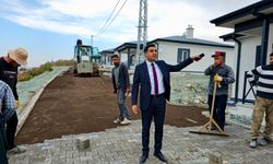 Tut Kaymakamı Güngör, Öğütlü Köyü'nde incelemelerde bulundu