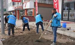 Yavuz Selim ve Karapınar mahallelerinde kaldırım yenileme çalışmaları sürüyor - Videolu Haber