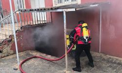 Adıyaman Besni'de ilkokul deposunda yangın