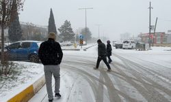 Adıyaman Beyaza Büründü: Eğitime Ara