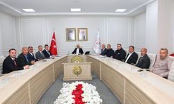 Vali Osman Varol köy muhtarlarıyla bir araya geldi