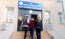 Gerger'de aranan şahıs operasyonla yakalandı