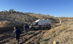 Kahta'da devrilen traktörün sürücüsü öldü