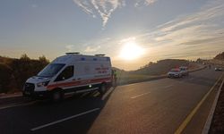 Adıyaman'da şarampole devrilen otomobildeki kişi yaralandı