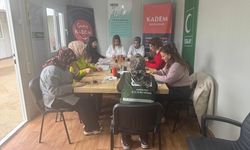 Adıyaman'da Yeşilay Kadın Komisyonu ve KADEM'den Bağımsızlık Atölyesi