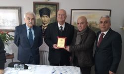 Ankara Besnililer Derneği'nde Mahmut Dilsiz Güven Tazeledi