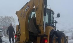 Batman'da kardan kapanan 3 köy yolu ulaşıma açıldı