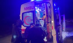 Batman'da köyde rahatsızlanan 80 yaşındaki kişi ekiplerin çalışmasıyla hastaneye ulaştırıldı