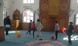 Besni'de Engelliler ve Çocuklar Camide Buluştu