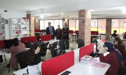 Cizre Milli Eğitim Müdürü İke ders çalışma salonunda incelemede bulundu