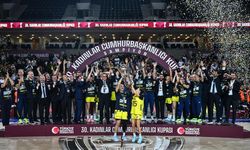 Cumhurbaşkanlığı Kupası'nı Fenerbahçe Opet kazandı