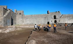 Diyarbakır'da tarihi surun bir bölümü gün yüzüne çıkarıldı