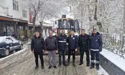 Eğil Belediye Başkanı Seydaoğlu karla mücadele çalışmalarını inceledi