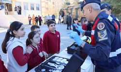 Kilis'te öğrencilere yerli ve milli araçlar tanıtıldı
