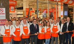 Koçtaş ÖzdilekPark Antalya AVM mağazasını açtı