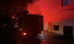 Şanlıurfa'da apartmanda çıkan yangında 9 kişi dumandan etkilendi