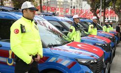 Siirt'te emniyet ve jandarma teşkilatlarının araç filosu 68 yeni araçla güçlendirildi