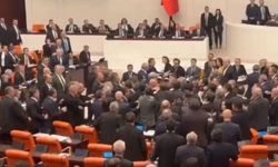 TBMM'de bütçe görüşmeleri yumruklu kavgaya dönüştü