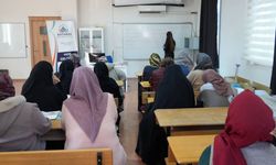 ADIMEK'te hayat yeniden başlıyor: Kadınlar okuma yazma öğreniyor - Videolu Haber