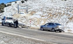 Adıyaman’ın Besni ilçesinde iki araç çarpıştı