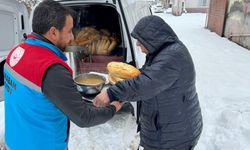Araban'da 500 ihtiyaç sahibine yemek ulaştırıldı