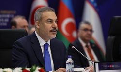 Bakan Fidan'dan SDG'ye uyarı: 'Teröre veda etmeli'