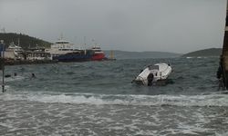 Balıkesir'de kuvvetli sağanak ve rüzgar etkili oluyor