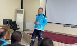 Diyarbakır'da ekipler yoğun kar nedeniyle seferber oldu