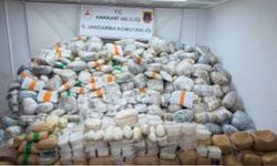 Hakkari’de 860 Kilo Yasaklı Madde Ele Geçirildi