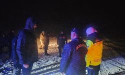 Hasankeyf Kaymakamı İmrak yeni yıla görevi başında giren jandarma personelini ziyaret etti