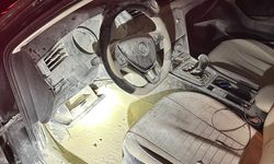 Mardin'de seyir halindeki otomobilde çıkan yangın söndürüldü